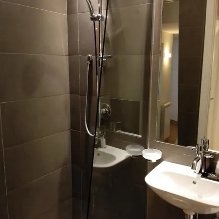 Apartment Lhp *